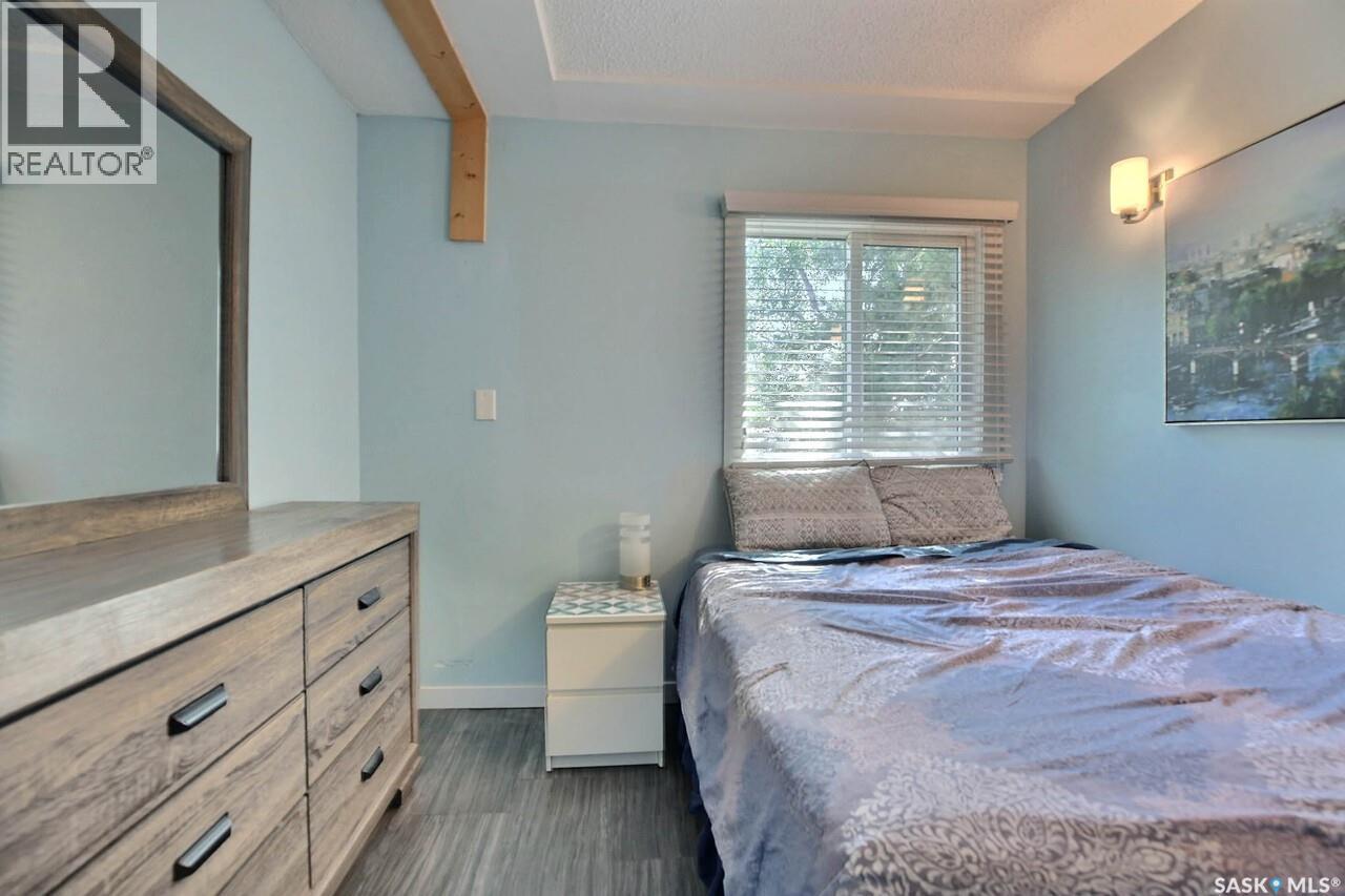 2354 Mcara Street, Regina, SK - Indoor Photo Showing Bedroom