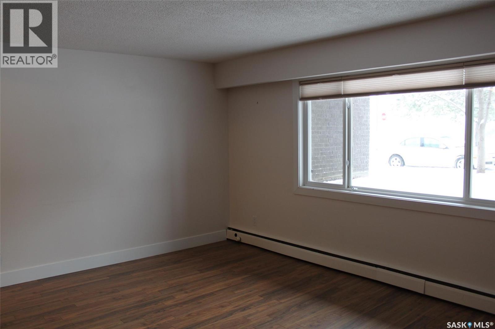 2 2106 Ste Cecilia Avenue, Saskatoon, SK - Indoor Photo Showing Other Room