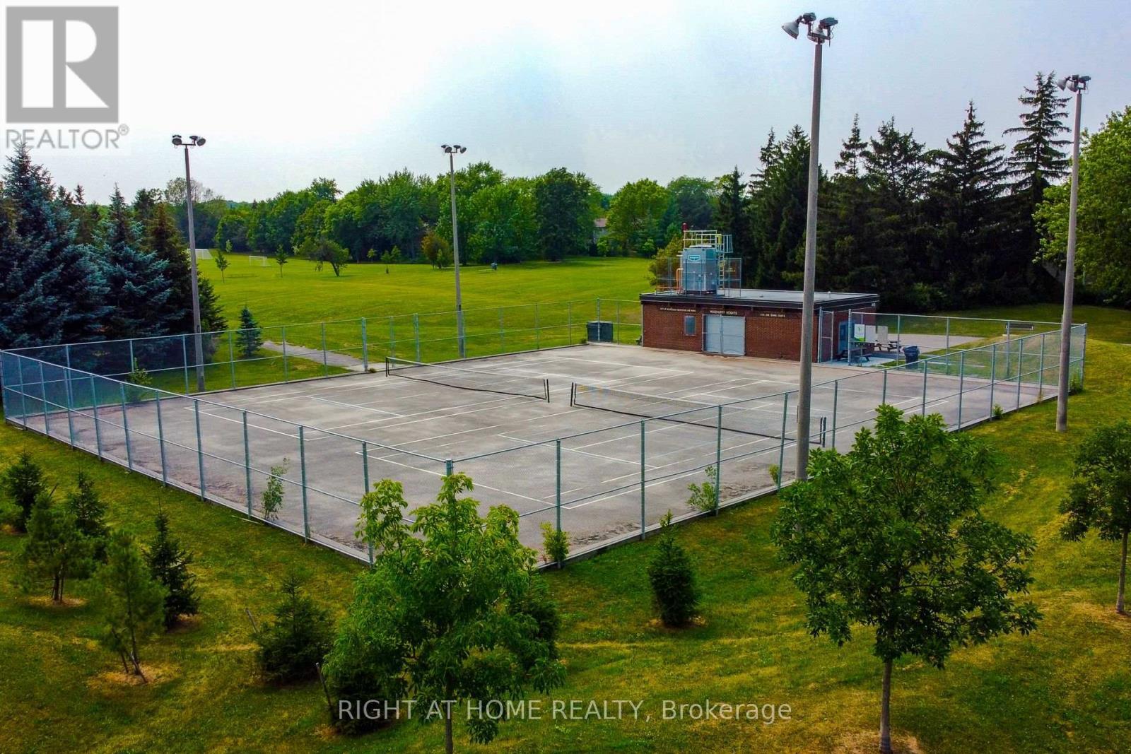 3574 Autumnleaf Crescent, Mississauga, ON - Outdoor