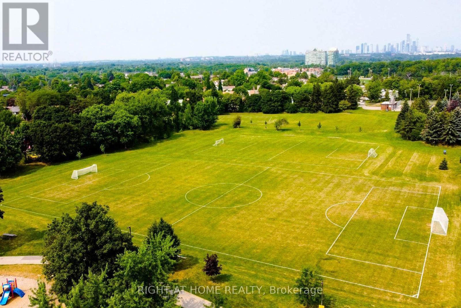 3574 Autumnleaf Crescent, Mississauga, ON - Outdoor With View