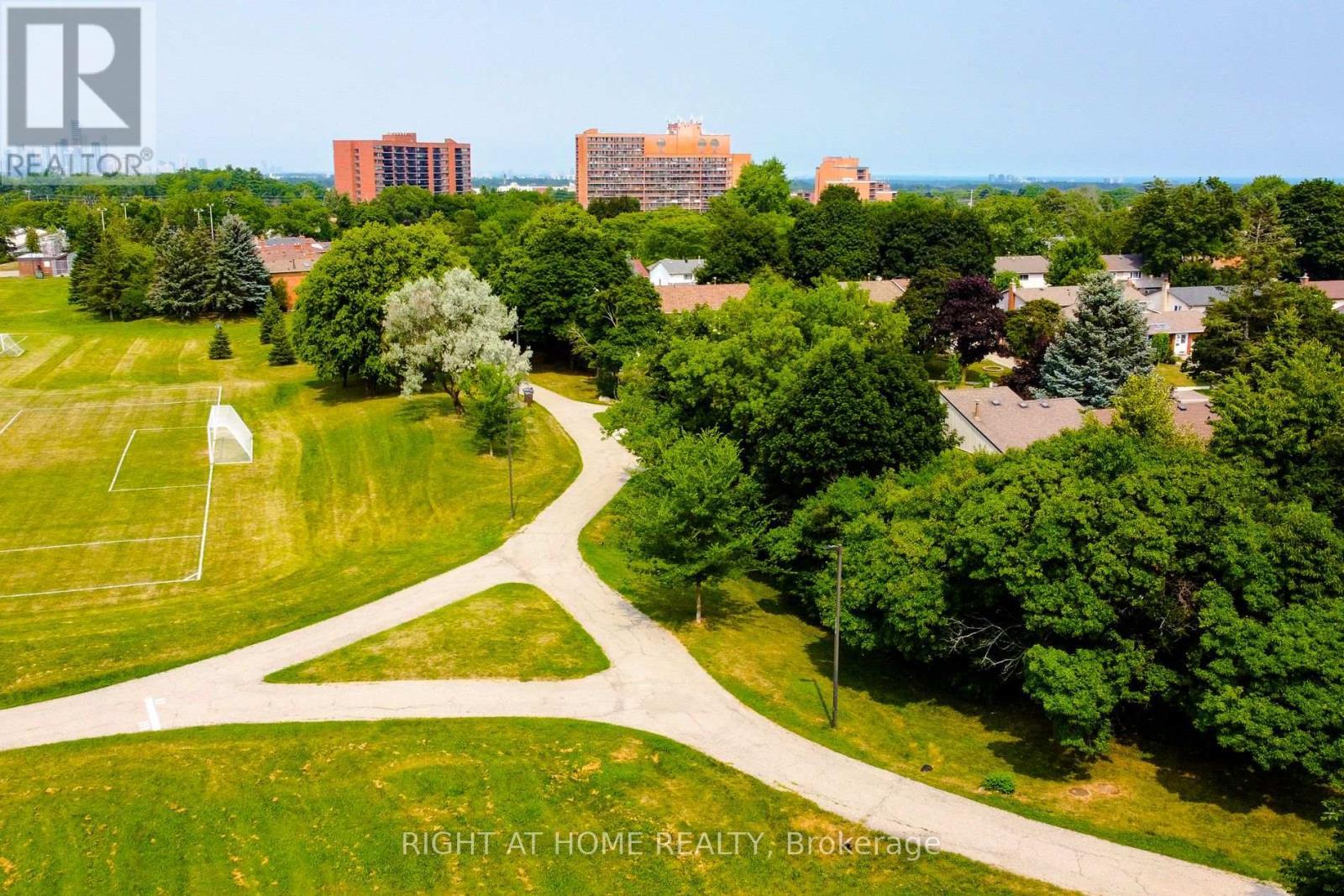 3574 Autumnleaf Crescent, Mississauga, ON - Outdoor With View