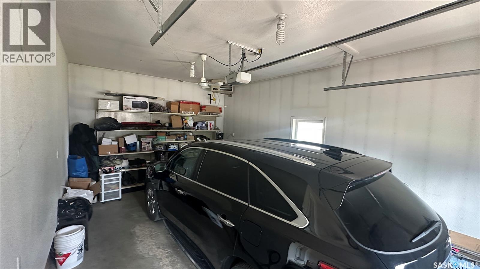 Melfort Acreage, Willow Creek Rm No. 458, SK - Indoor Photo Showing Garage