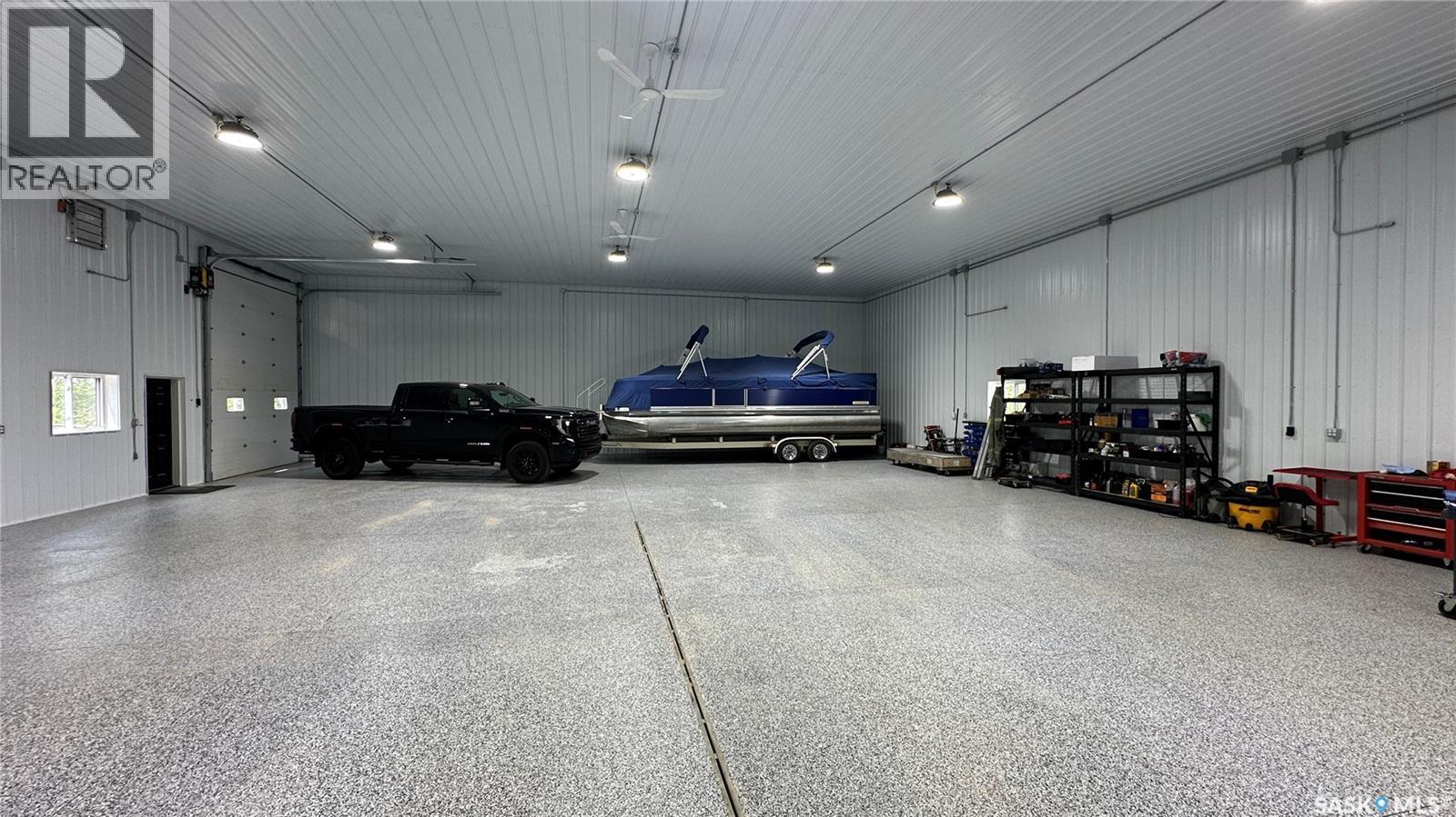 Melfort Acreage, Willow Creek Rm No. 458, SK - Indoor Photo Showing Garage