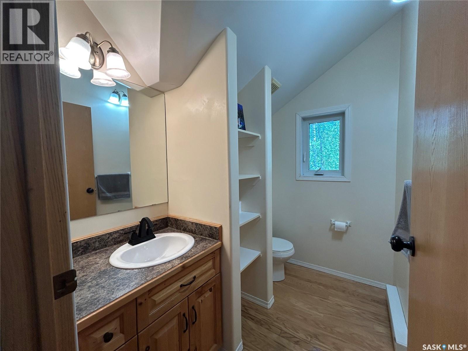 305 Pine Street, Tobin Lake, SK - Indoor Photo Showing Bathroom
