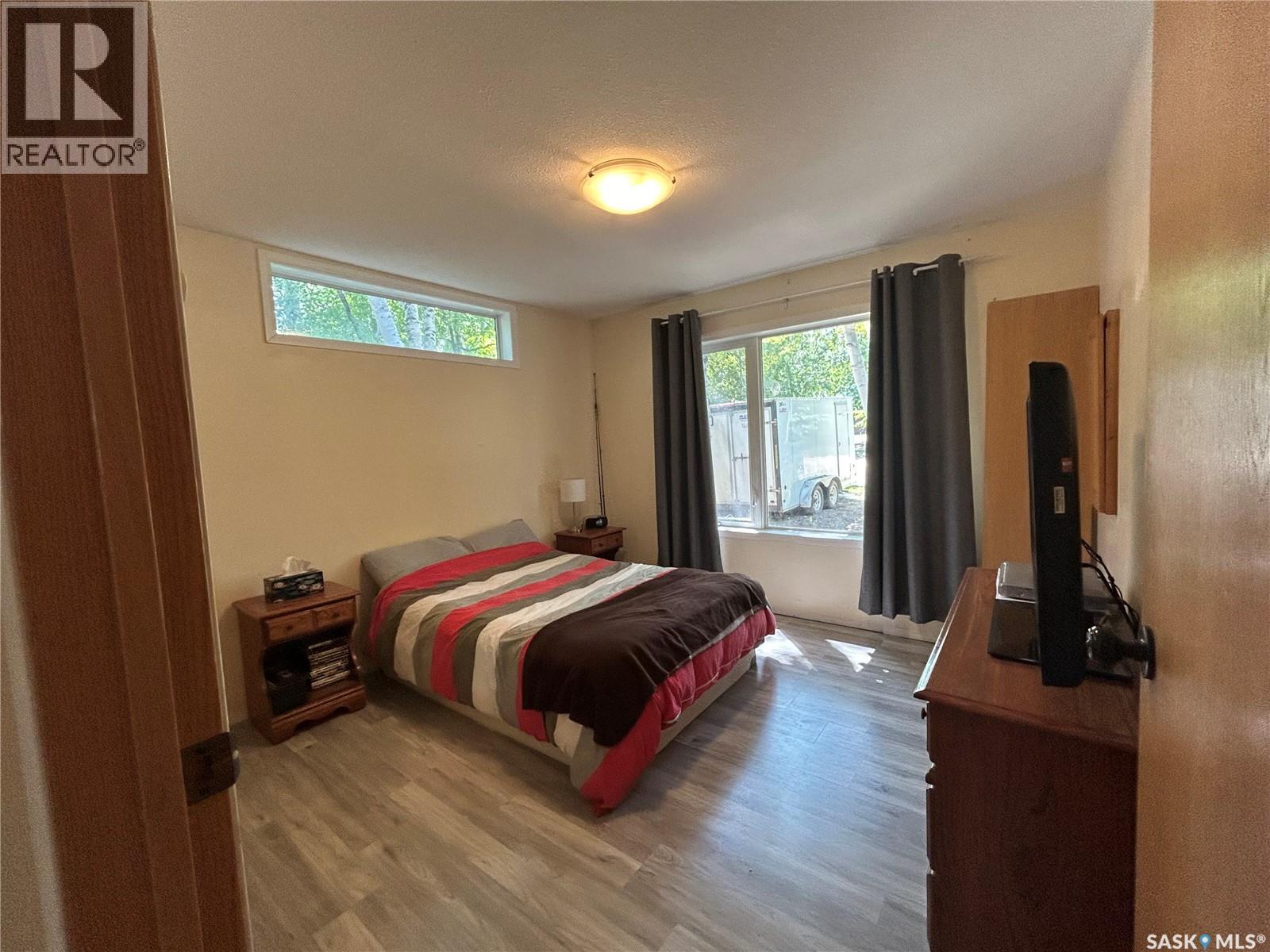 305 Pine Street, Tobin Lake, SK - Indoor Photo Showing Bedroom