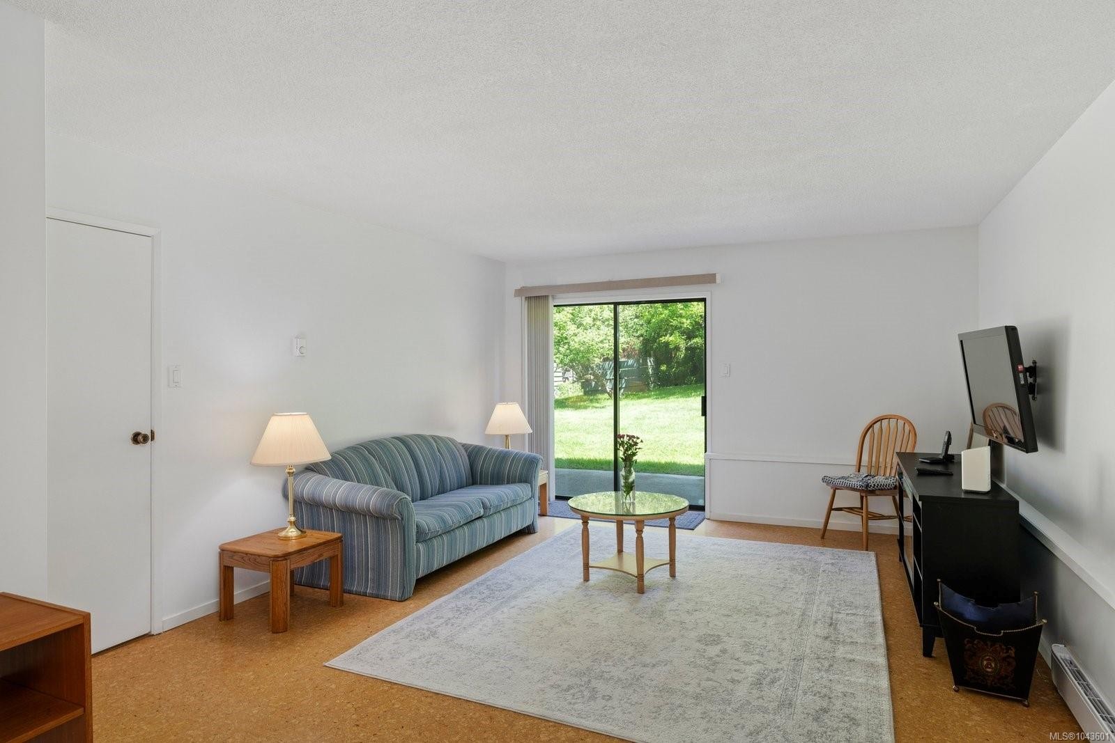 764 Mann Ave, Saanich, BC