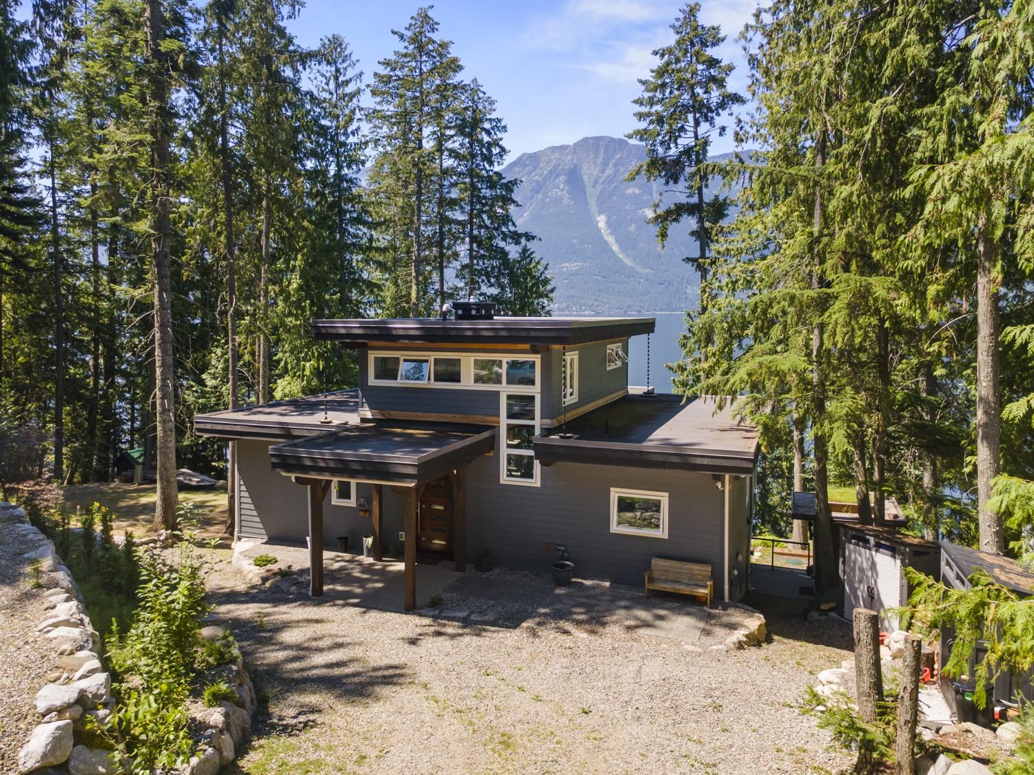 13683 Larch Road, Boswell, BC - Outdoor
