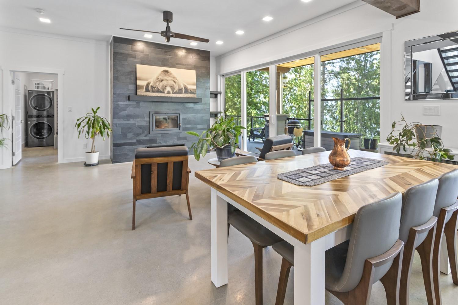 13683 Larch Road, Boswell, BC - Indoor Photo Showing Dining Room With Fireplace