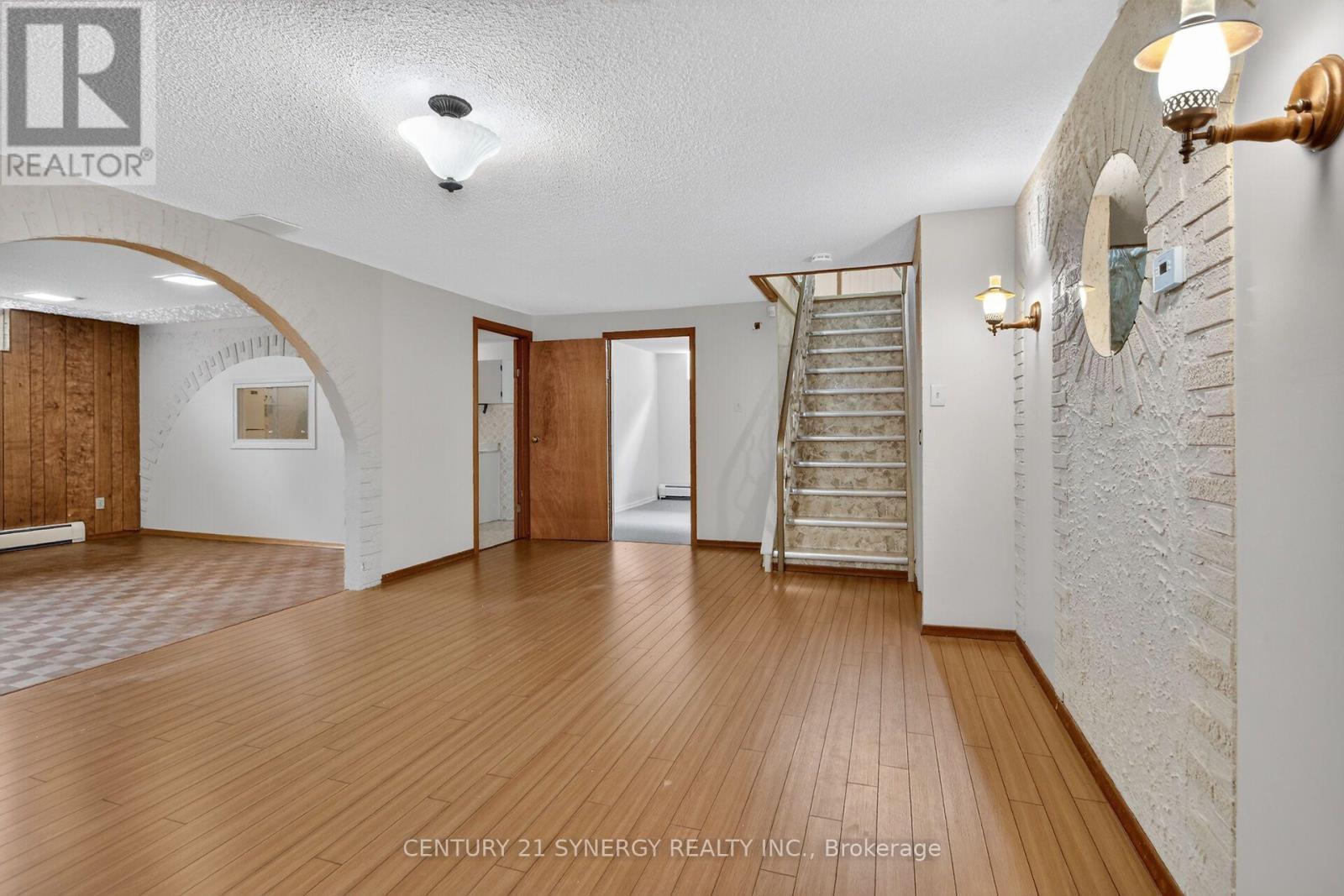 974 Greenbriar Avenue, Ottawa, ON - Indoor Photo Showing Other Room