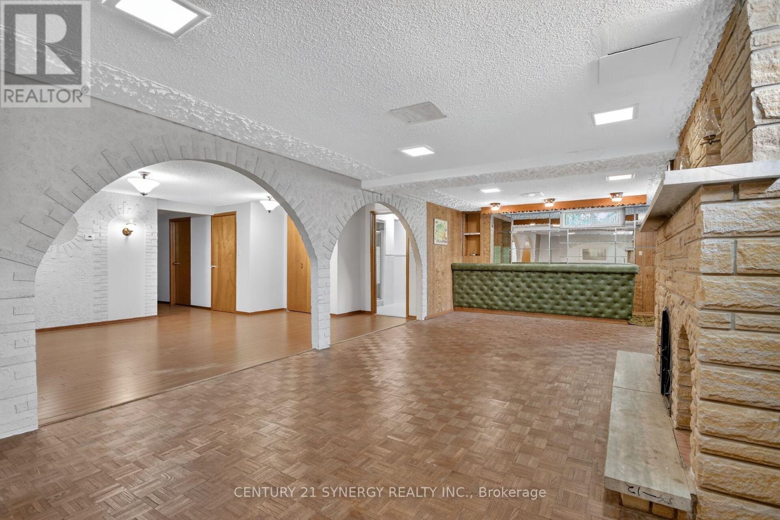 974 Greenbriar Avenue, Ottawa, ON - Indoor Photo Showing Other Room