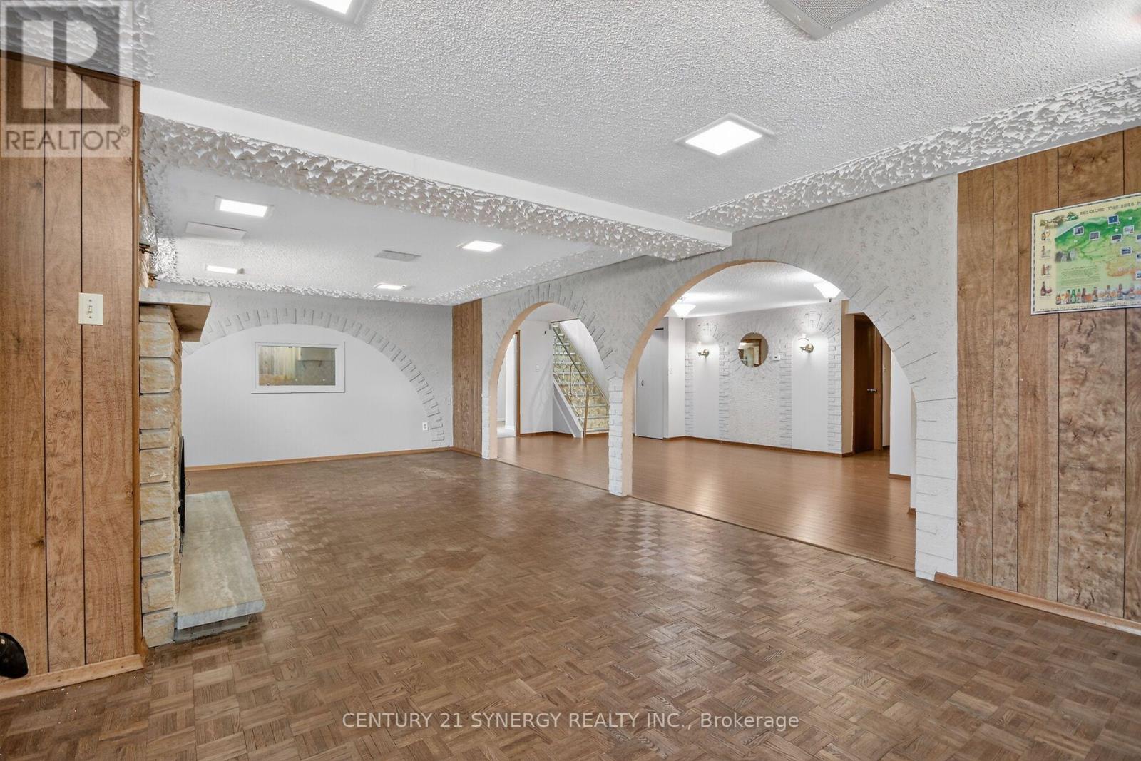 974 Greenbriar Avenue, Ottawa, ON - Indoor Photo Showing Other Room