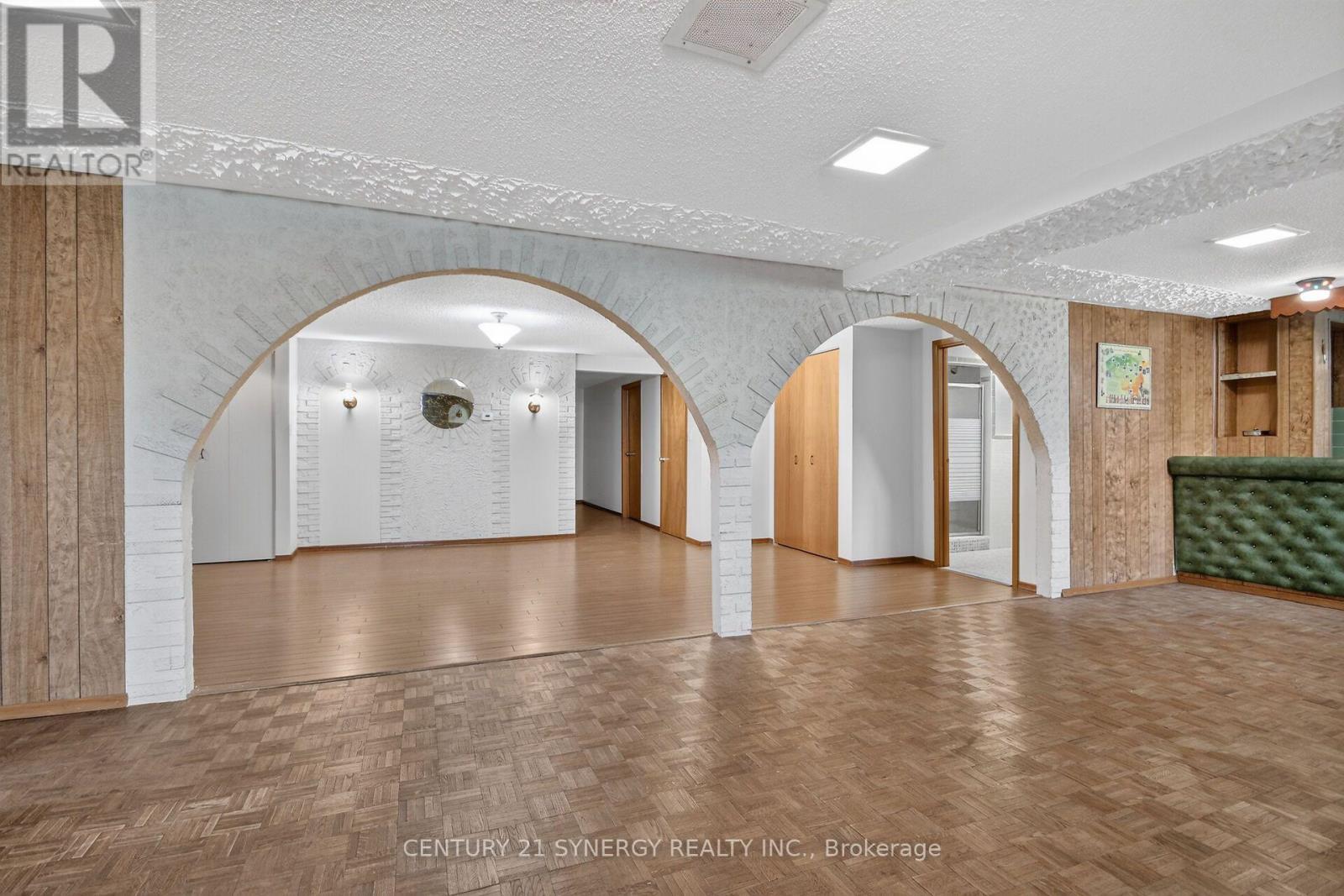 974 Greenbriar Avenue, Ottawa, ON - Indoor Photo Showing Other Room