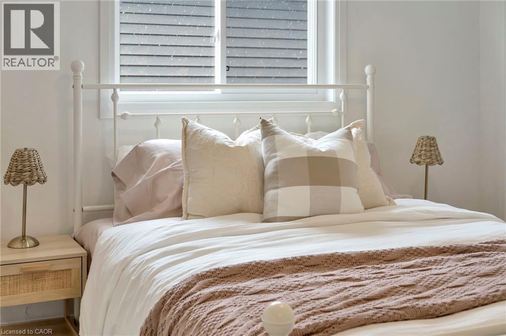 49 Willson Drive, Thorold, ON - Indoor Photo Showing Bedroom