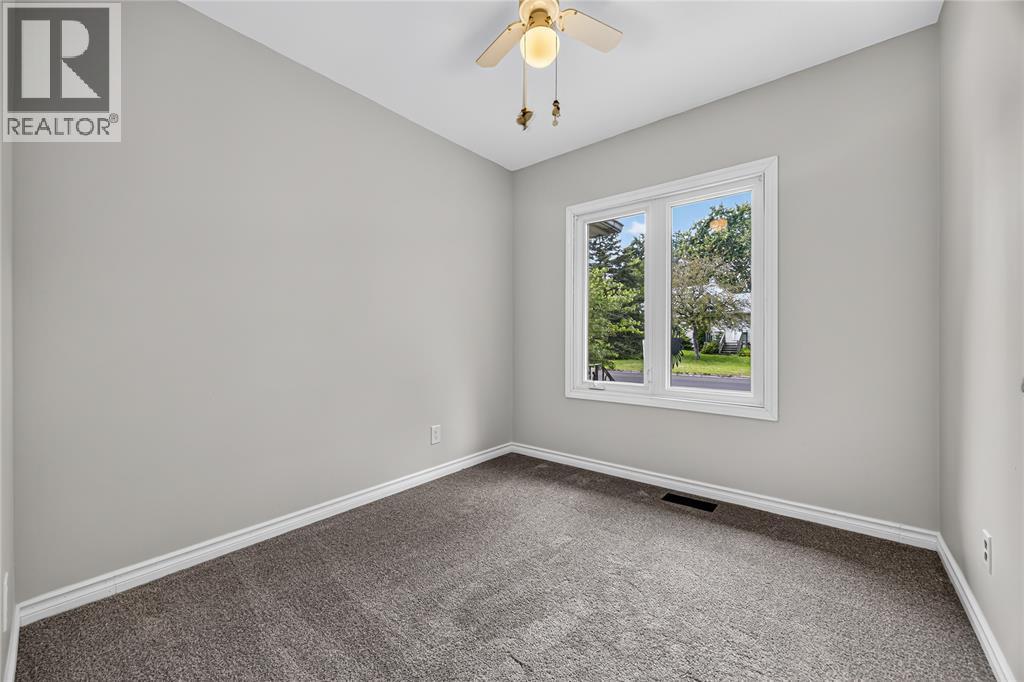 1150 Thomas Drive, Sarnia, ON - Indoor Photo Showing Other Room