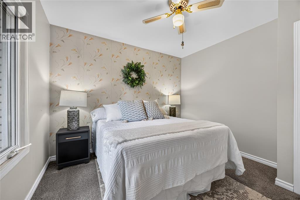 1150 Thomas Drive, Sarnia, ON - Indoor Photo Showing Bedroom