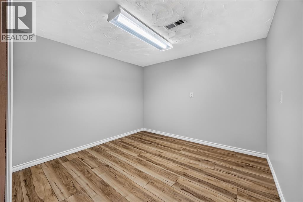 1150 Thomas Drive, Sarnia, ON - Indoor Photo Showing Other Room