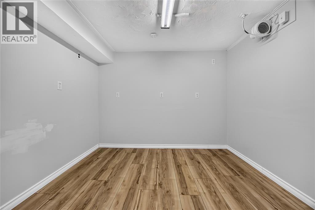 1150 Thomas Drive, Sarnia, ON - Indoor Photo Showing Other Room