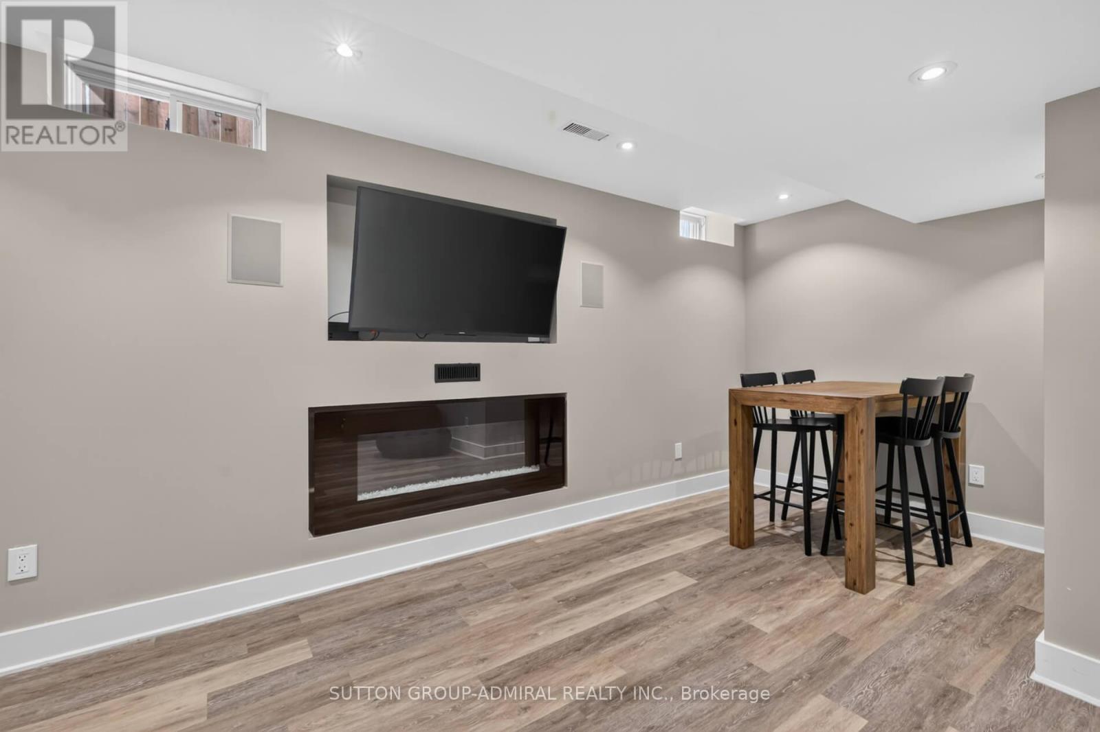 7 Emily Carr Crescent, Caledon, ON - Indoor