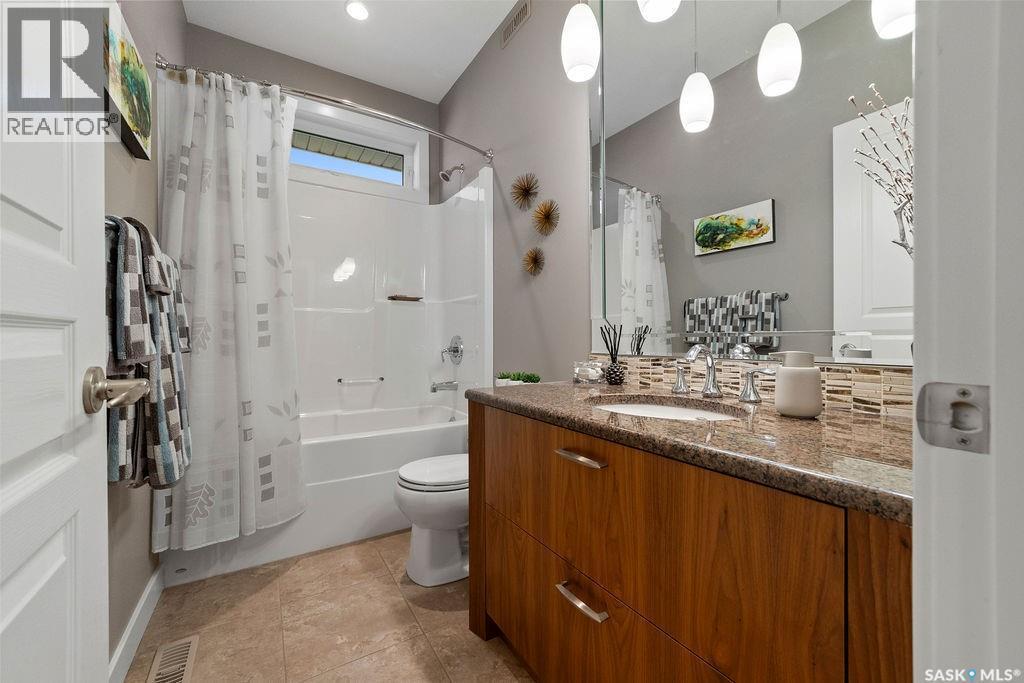 4110 Chuka Drive, Regina, SK - Indoor Photo Showing Bathroom