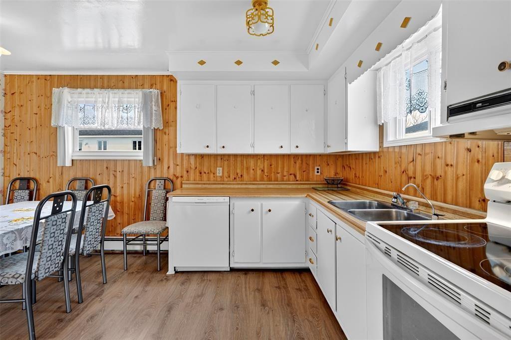 12-14 Barnes Road, Bay Roberts, NL - Indoor Photo Showing Kitchen With Double Sink