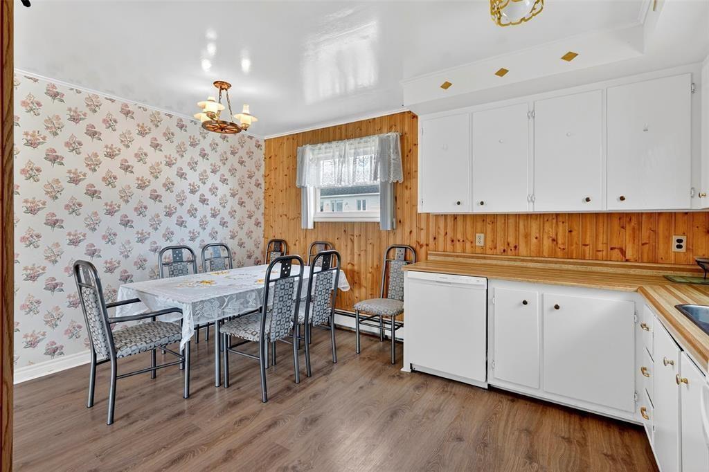12-14 Barnes Road, Bay Roberts, NL - Indoor