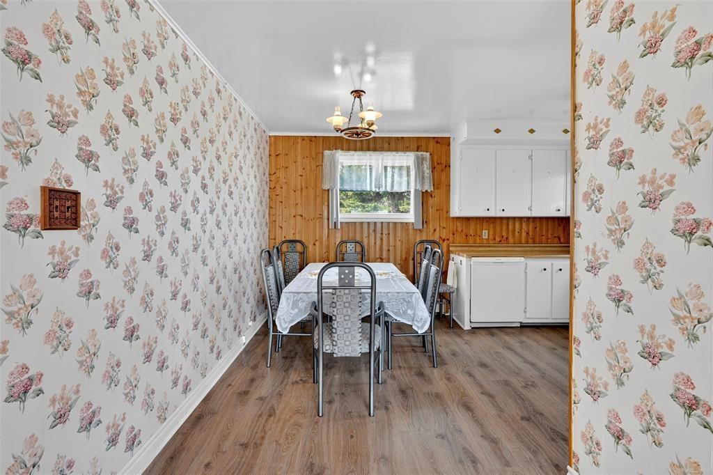 12-14 Barnes Road, Bay Roberts, NL - Indoor Photo Showing Dining Room
