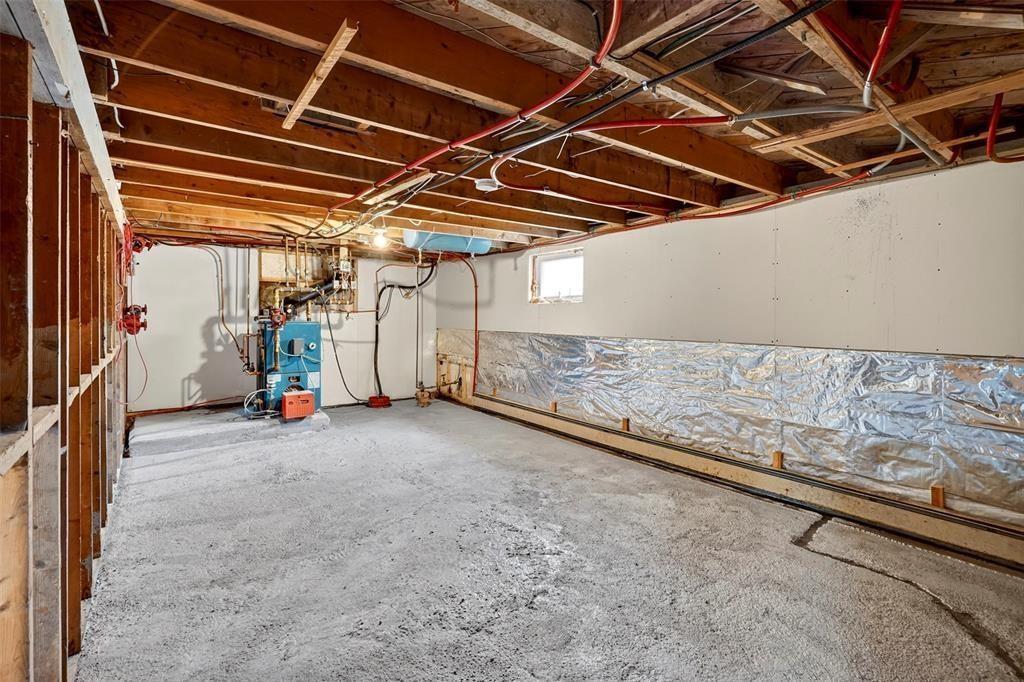 12-14 Barnes Road, Bay Roberts, NL - Indoor Photo Showing Basement