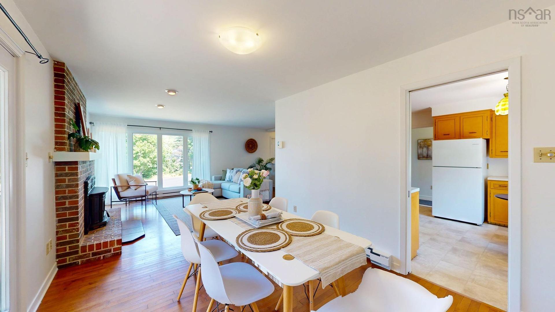 20 Grandview Drive, Wolfville, NS - Indoor Photo Showing Dining Room