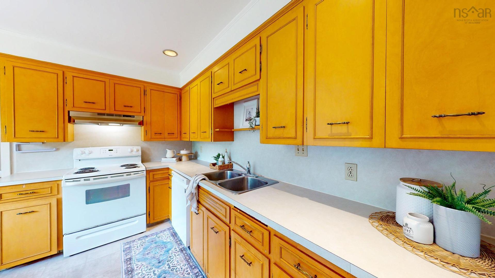 20 Grandview Drive, Wolfville, NS - Indoor Photo Showing Kitchen With Double Sink
