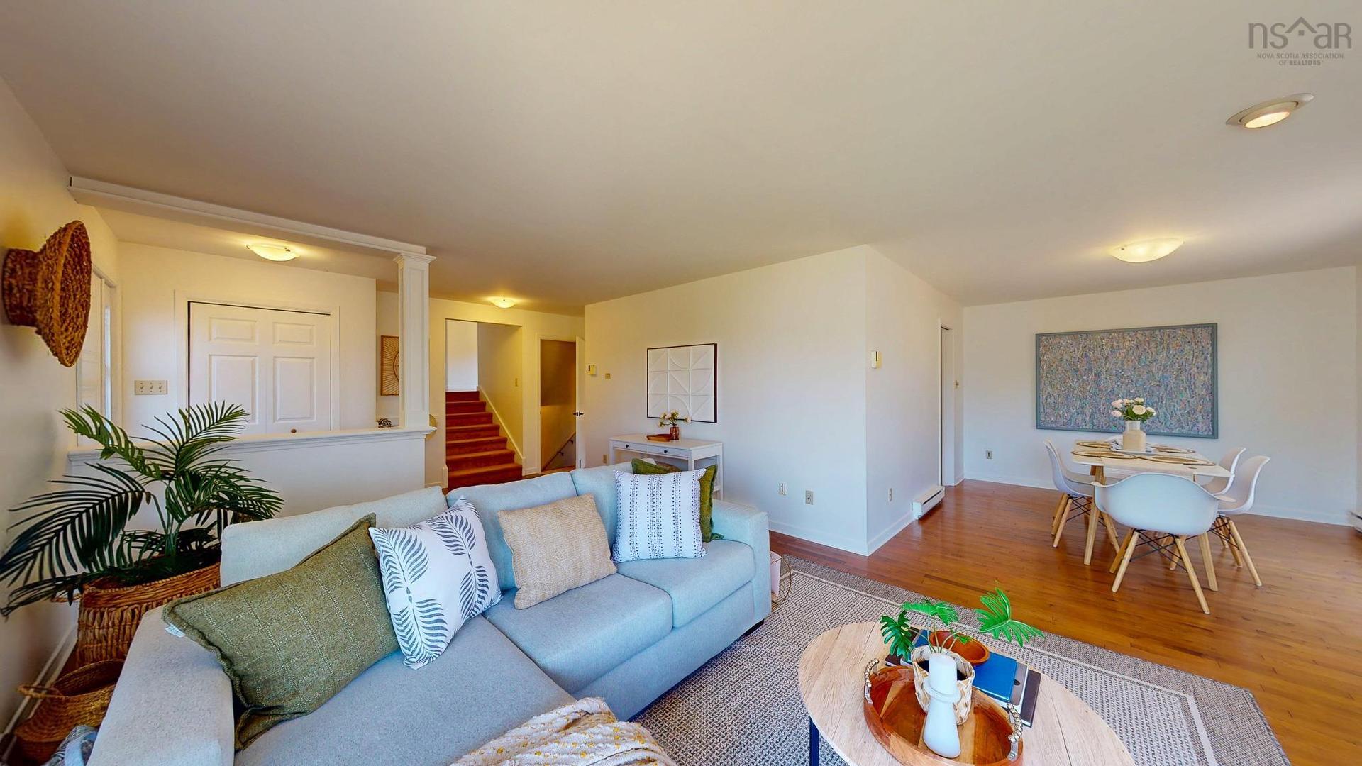 20 Grandview Drive, Wolfville, NS - Indoor Photo Showing Living Room