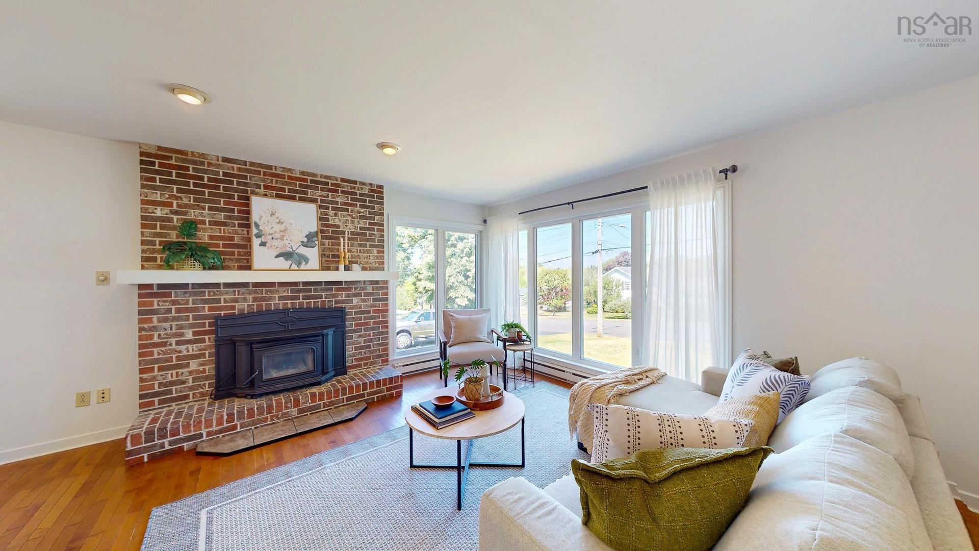 20 Grandview Drive, Wolfville, NS - Indoor Photo Showing Living Room With Fireplace