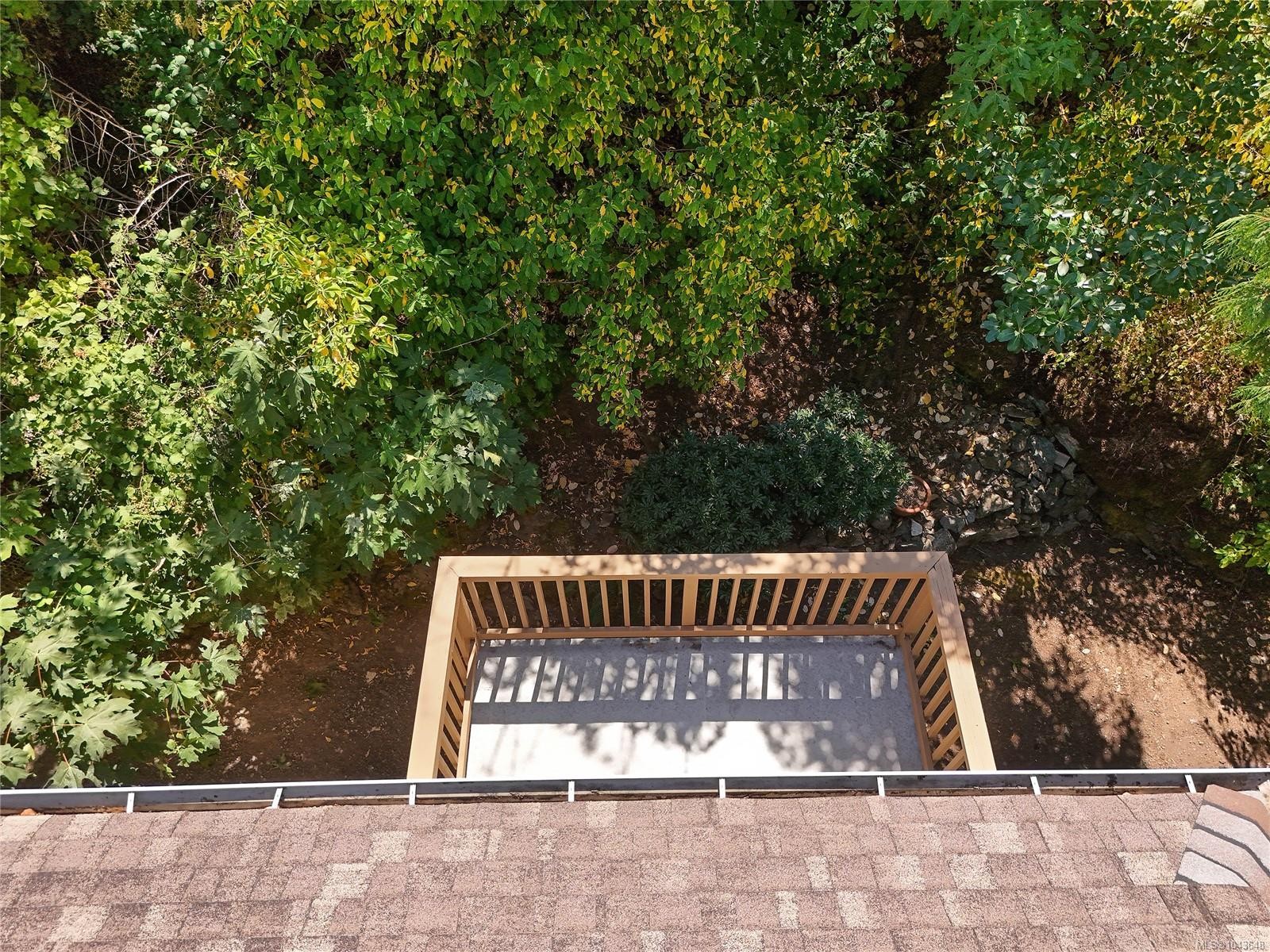 585 Hansen Ave, Langford, BC