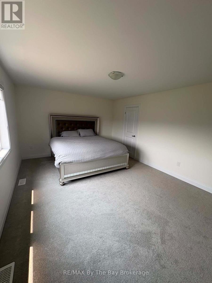 Upper Unit - 218 Mapleside Drive, Wasaga Beach, ON - Indoor Photo Showing Bedroom