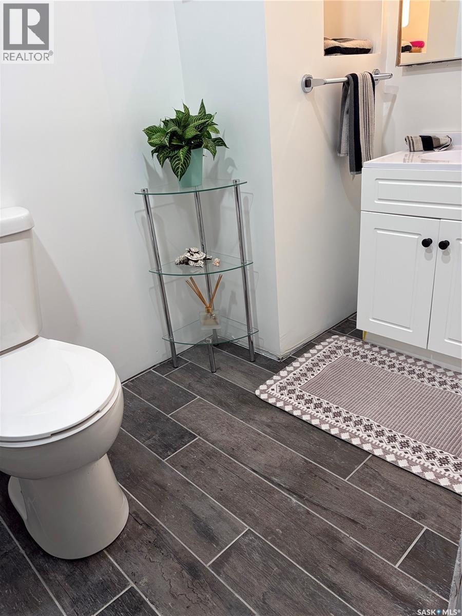 4 Mission Bay, Lebret, SK - Indoor Photo Showing Bathroom
