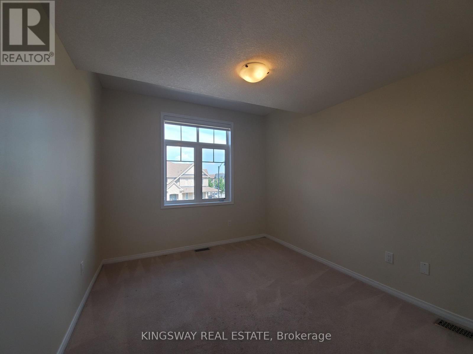 593 Remembrance Road, Brampton, ON - Indoor Photo Showing Other Room