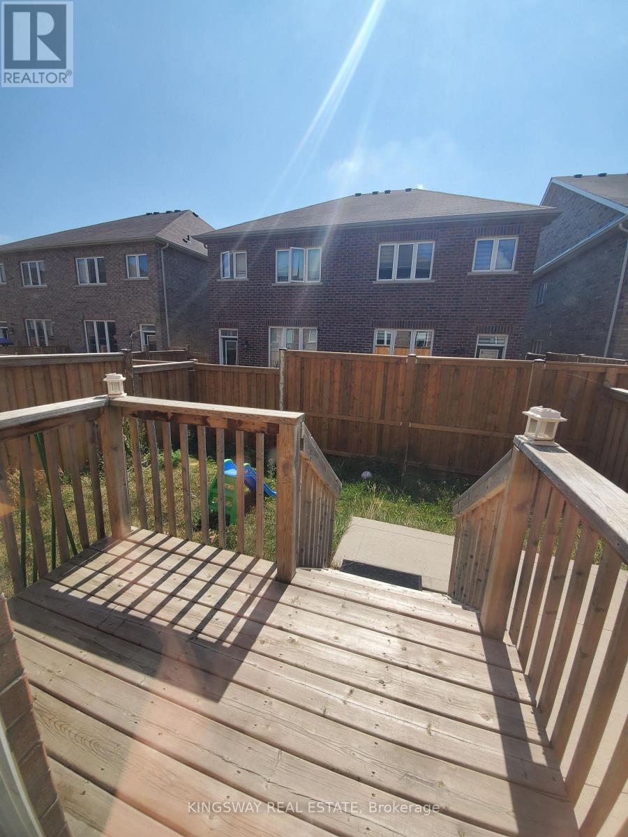 593 Remembrance Road, Brampton, ON - Outdoor With Deck Patio Veranda