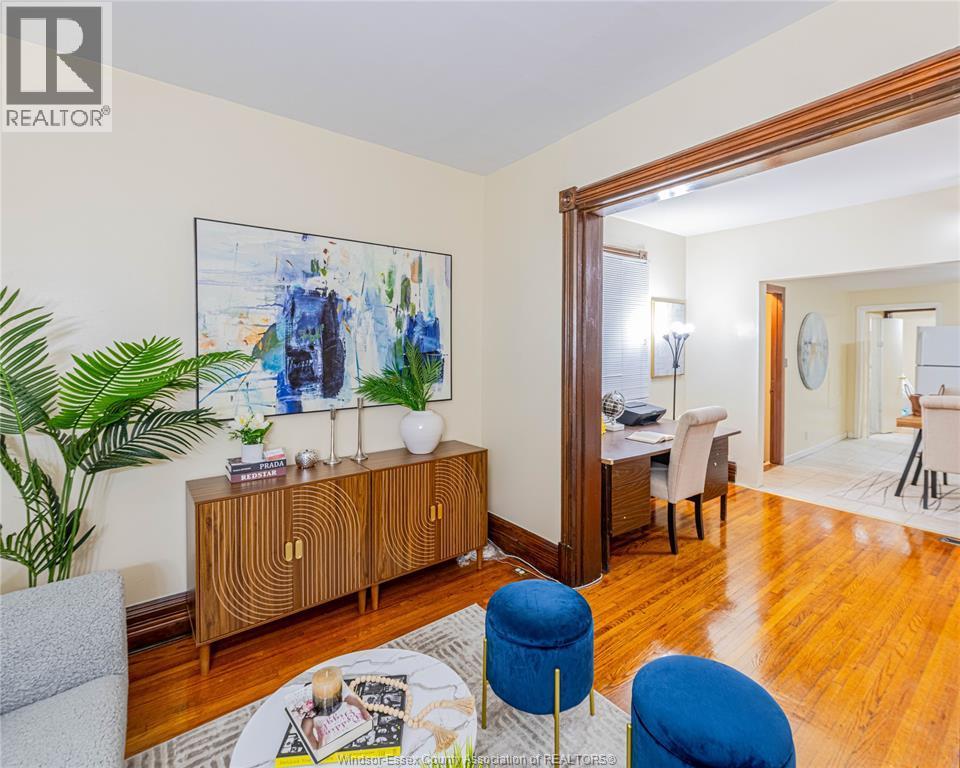 576 Janette, Windsor, ON - Indoor