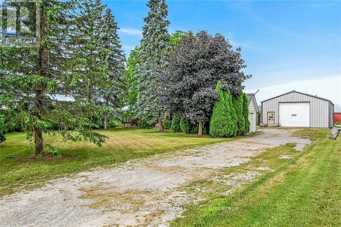 2250 56 Highway, Hamilton, ON - Outdoor