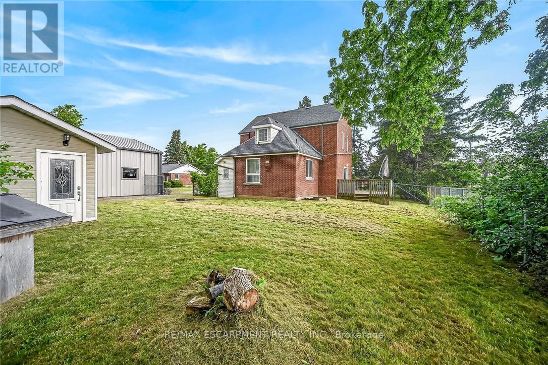 2250 56 Highway, Hamilton, ON - Outdoor