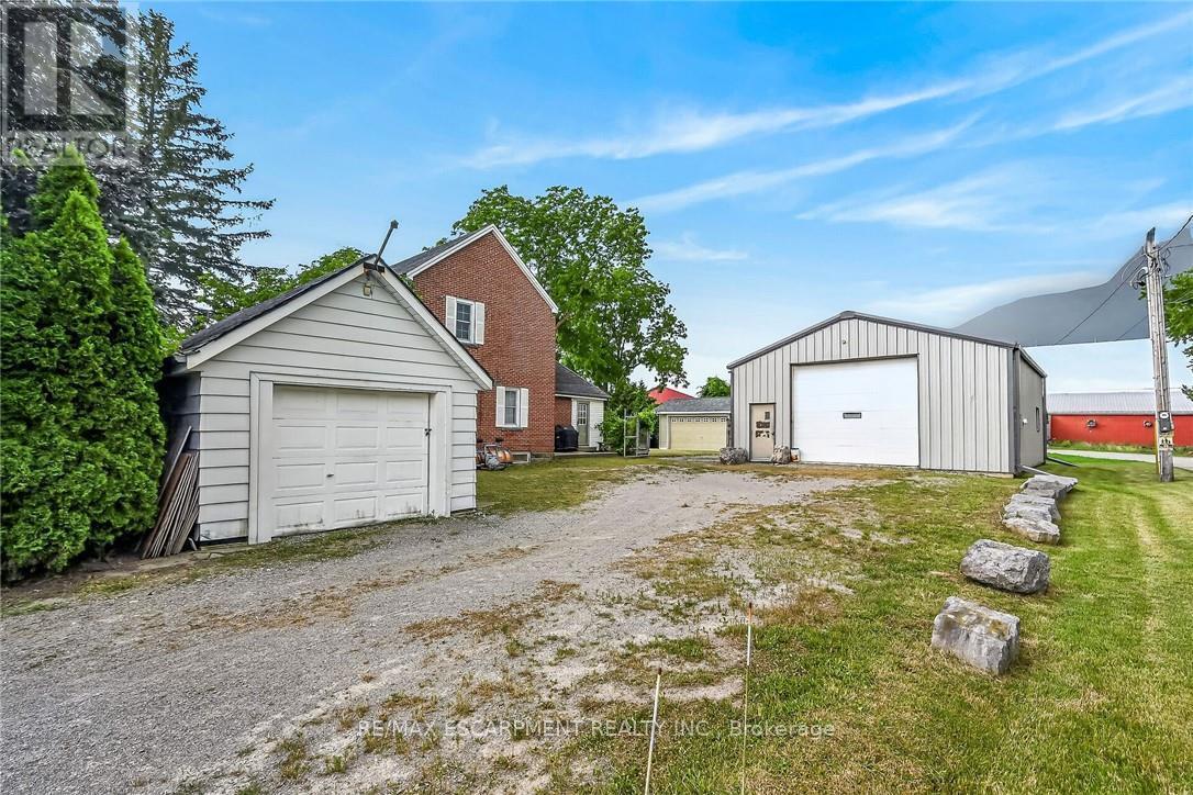 2250 56 Highway, Hamilton, ON - Outdoor