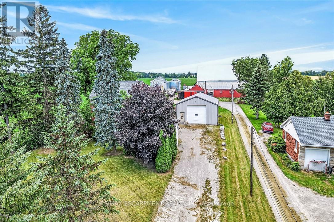 2250 56 Highway, Hamilton, ON - Outdoor