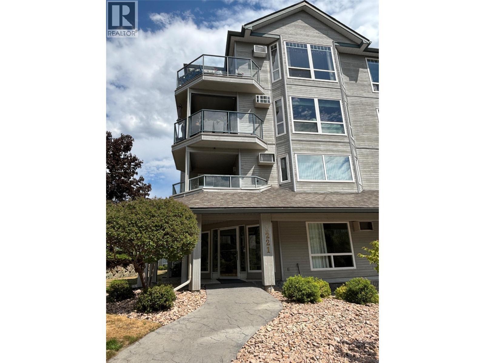 3221 Centennial Drive Unit# 401, Vernon, BC - Outdoor With Balcony With Facade