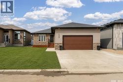 123 Hodges CRESCENT Moose Jaw, SK S6J 0B1