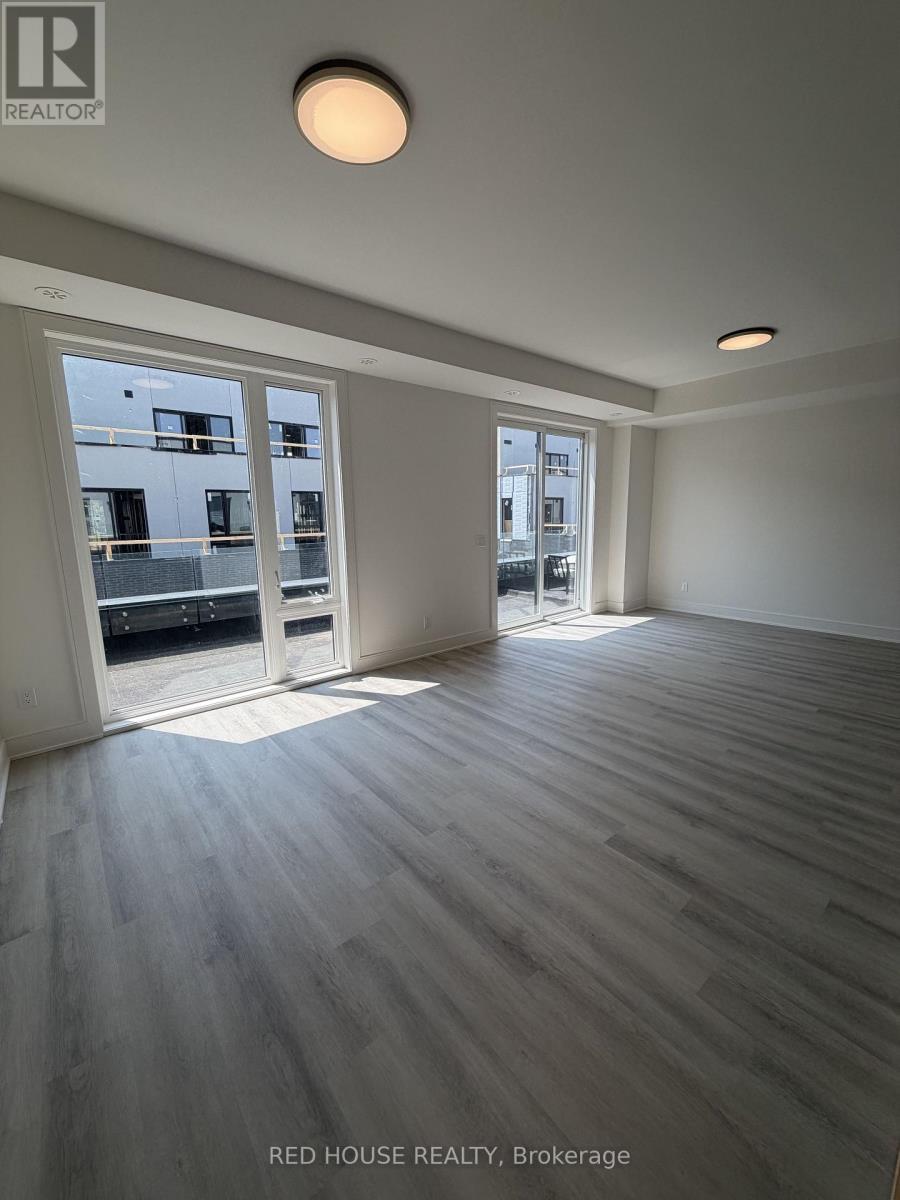 77 Everett Common, St. Catharines, ON - Indoor Photo Showing Other Room