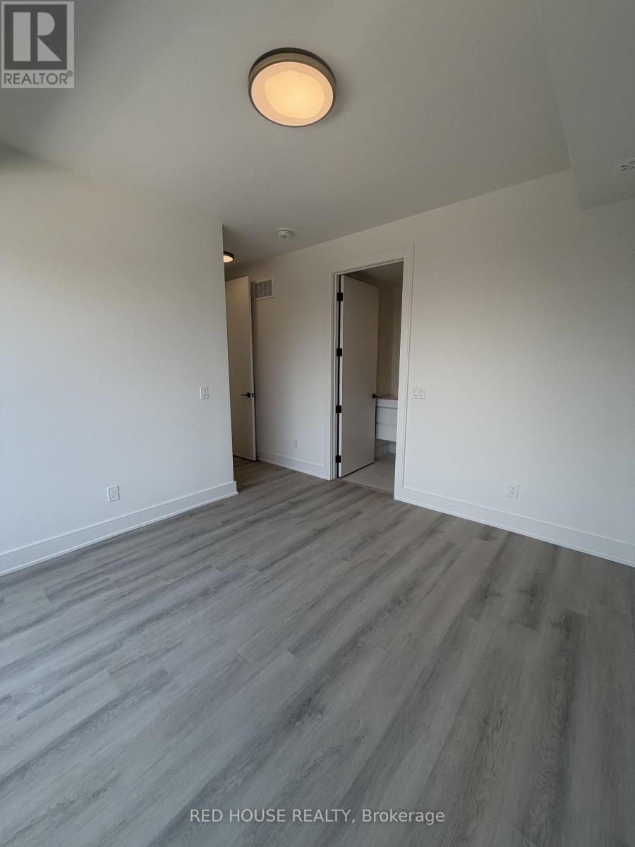 77 Everett Common, St. Catharines, ON - Indoor Photo Showing Other Room