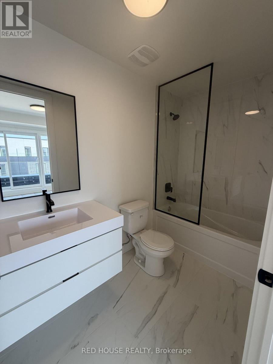 77 Everett Common, St. Catharines, ON - Indoor Photo Showing Bathroom