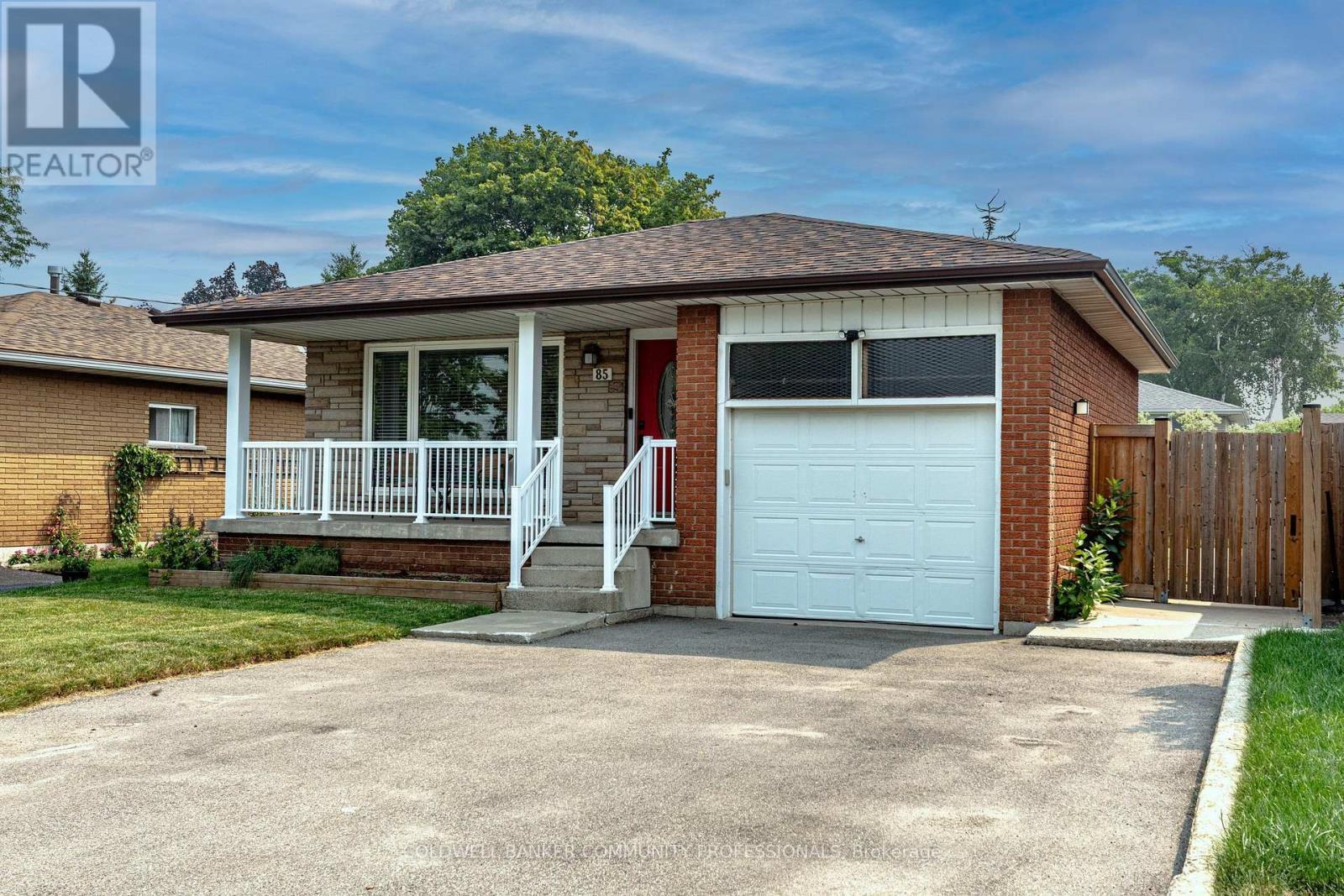 85 Lavina Crescent, Hamilton, ON - Outdoor With Deck Patio Veranda