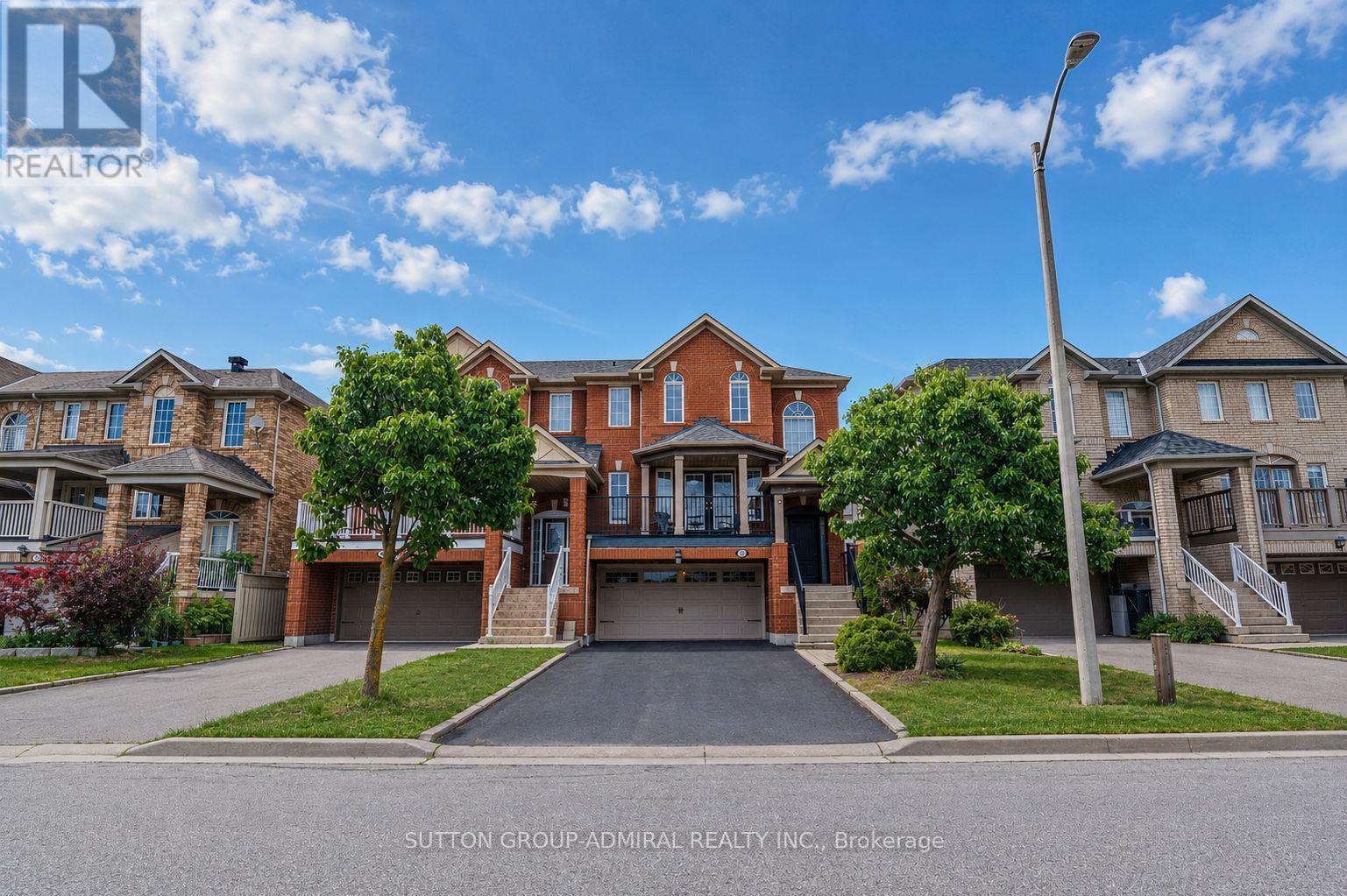 43 Mainland Crescent, Vaughan, ON - Outdoor With Facade