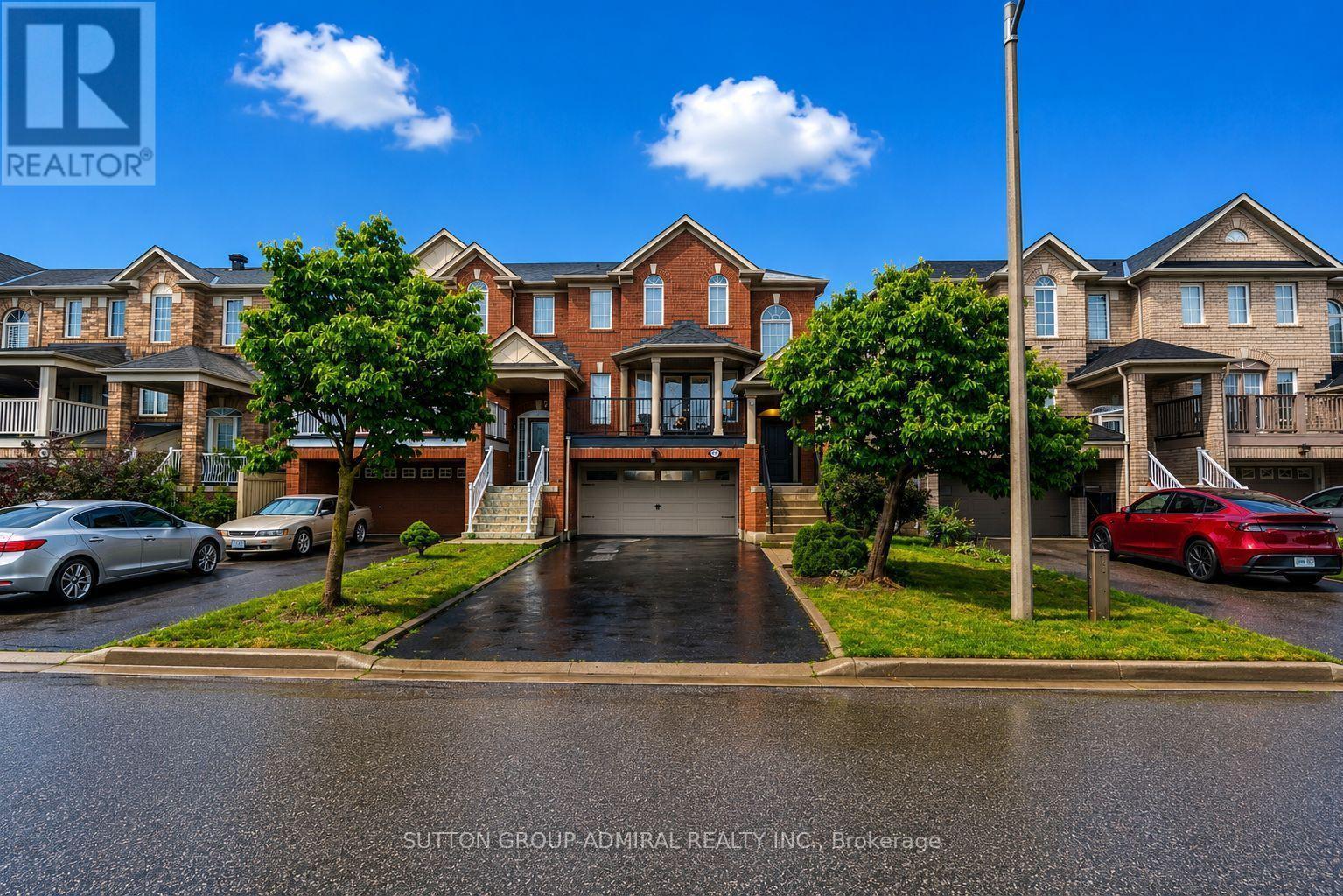 43 Mainland Crescent, Vaughan, ON - Outdoor With Facade