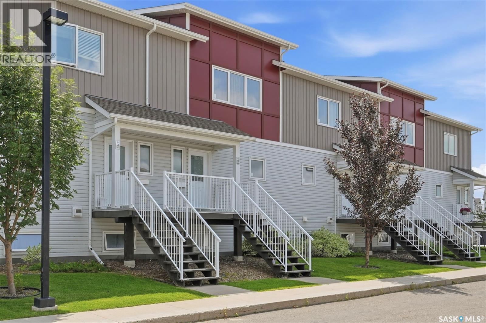 406 225 Hassard Close, Saskatoon, SK - Outdoor
